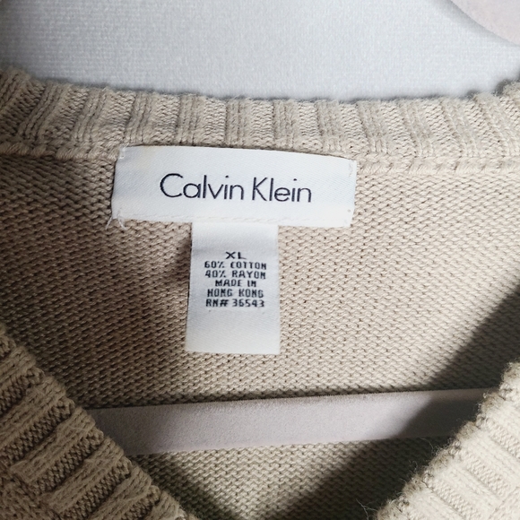 Calvin Klein Knit Sweater - Picture 2 of 4